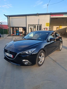 Mazda 3 2.2D SkyActive * Keyless*  Head Up*  Bose* , снимка 2