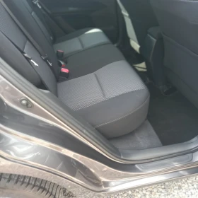 Toyota Auris 1.6 velvomatik, снимка 11