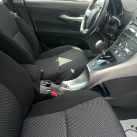 Toyota Auris 1.6 velvomatik, снимка 10