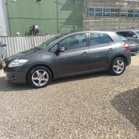 Toyota Auris 1.6 velvomatik, снимка 4