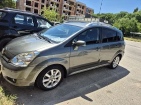 Toyota Corolla verso Ван, снимка 7