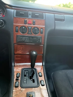 Mercedes-Benz E 200 / | Mobile.bg    12