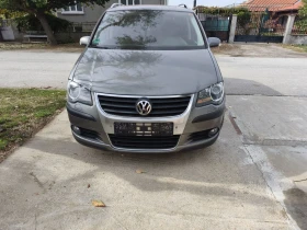 ������ VW Touran