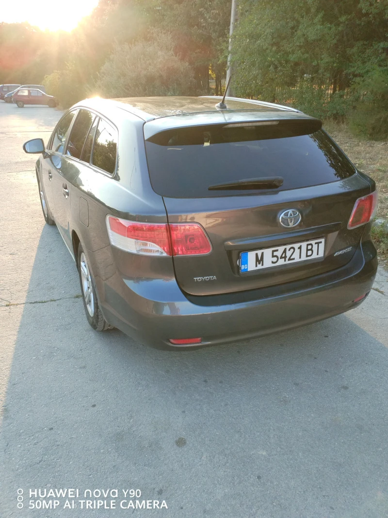 Toyota Avensis T27, снимка 4 - Автомобили и джипове - 46799600