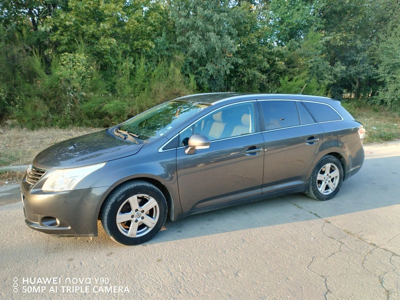 Toyota Avensis T27, снимка 3 - Автомобили и джипове - 46799600