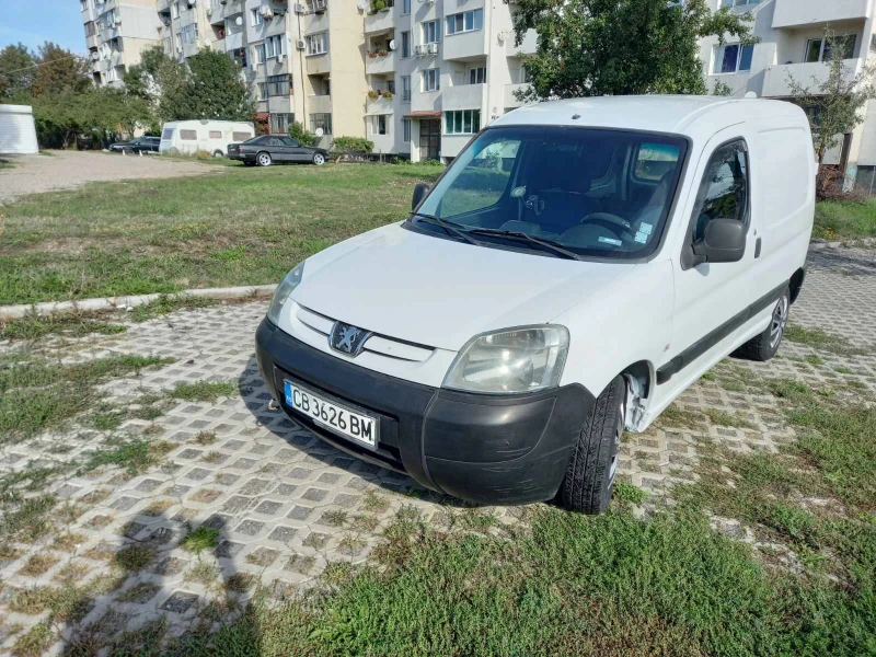 Peugeot Partner, снимка 12 - Автомобили и джипове - 47301730