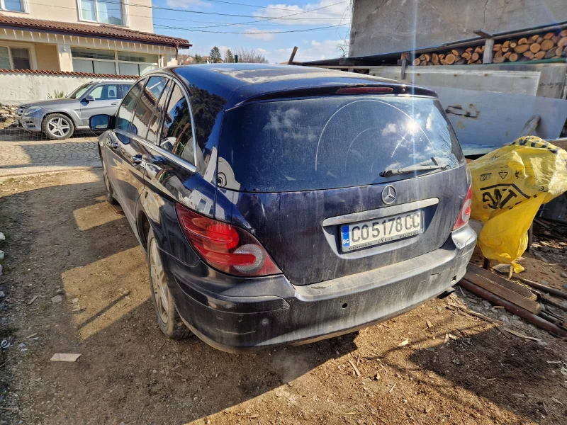 Mercedes-Benz R 320, снимка 7 - Автомобили и джипове - 49006388