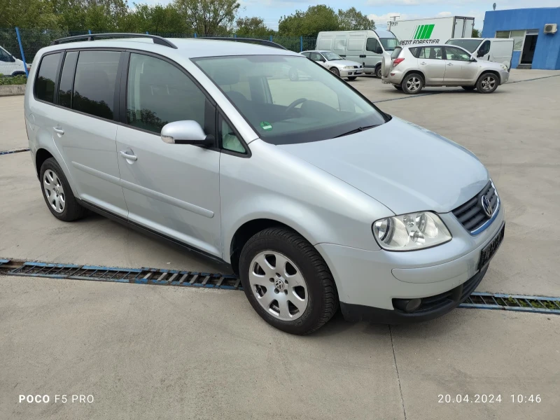 VW Touran, снимка 2 - Автомобили и джипове - 49183821