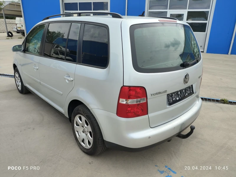 VW Touran, снимка 7 - Автомобили и джипове - 49183821