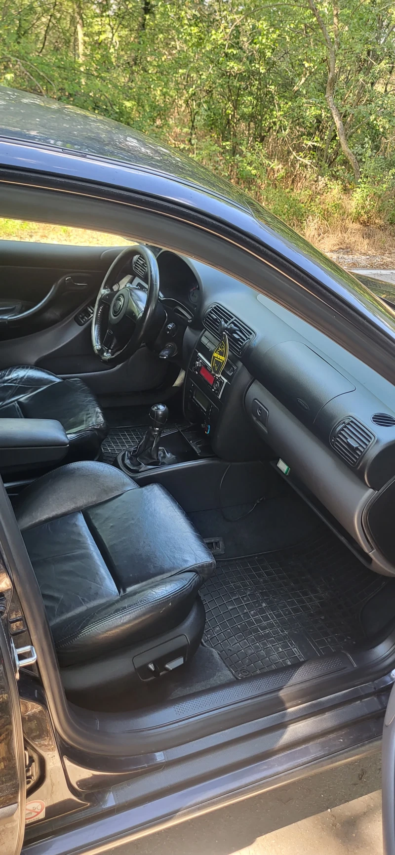 Seat Leon, снимка 4 - Автомобили и джипове - 52903717