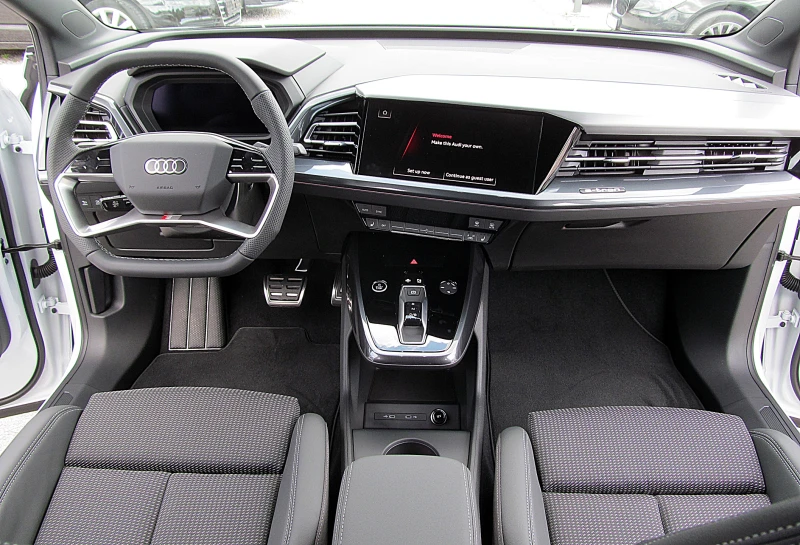 Audi E-Tron Q4 SPORTBACK 50 E TRON, снимка 16 - Автомобили и джипове - 52647466