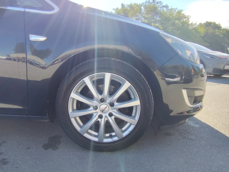 Opel Astra 1.7CDTi* СЕДАН* EURO-5B* KLIMATRONIK* , снимка 15 - Автомобили и джипове - 51777168