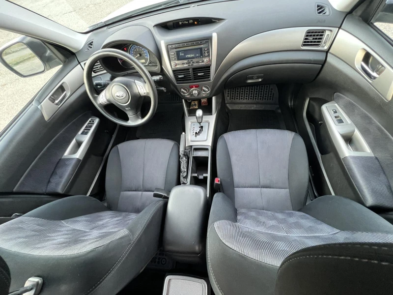 Subaru Forester, снимка 14 - Автомобили и джипове - 52284793