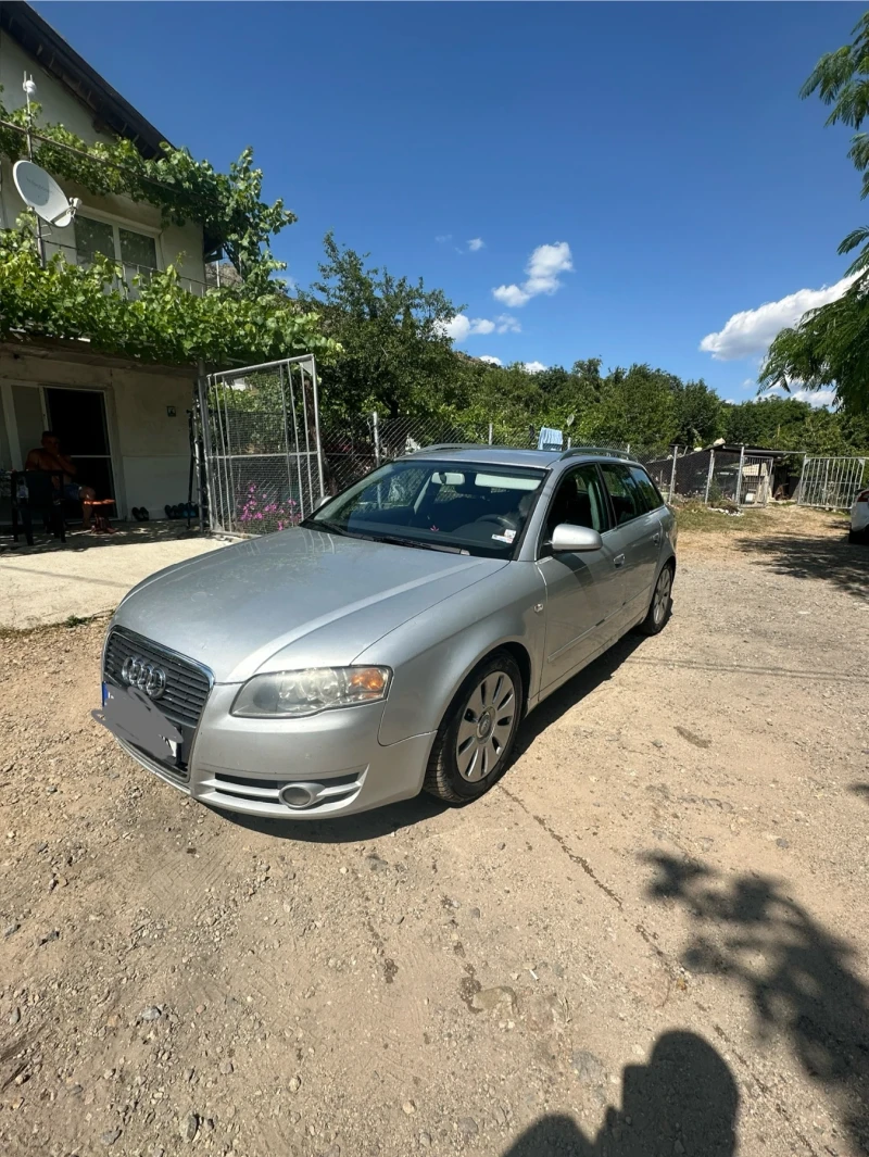 Audi A4 2.0TDI, снимка 4 - Автомобили и джипове - 52950273