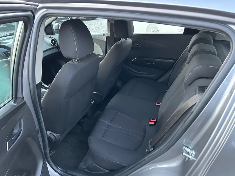 Chevrolet Aveo 1.4I 16V EURO5B GAS AVTOMATIK, снимка 11 - Автомобили и джипове - 52871482