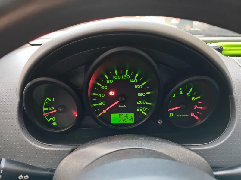 Mitsubishi Colt 1.3 Климатик, снимка 9 - Автомобили и джипове - 52947682