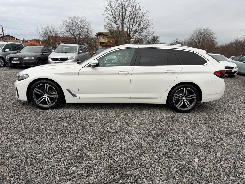 BMW 520 Mild Hybrid, X-Drive, Facelift 2022г.(G31)., снимка 4 - Автомобили и джипове - 53253792