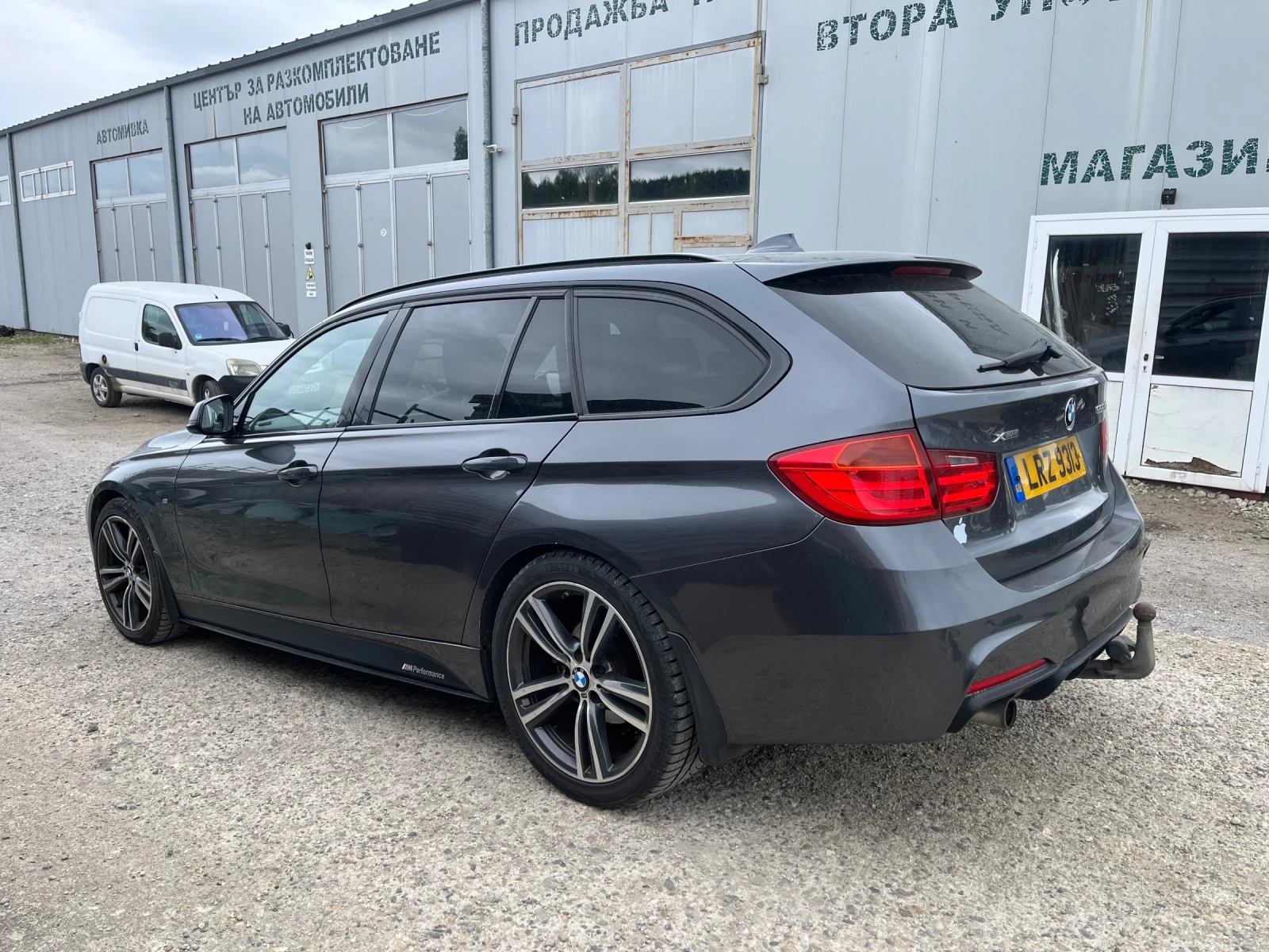 BMW 320 F31 320d x-drive 184hp НА ЧАСТИ, снимка 1