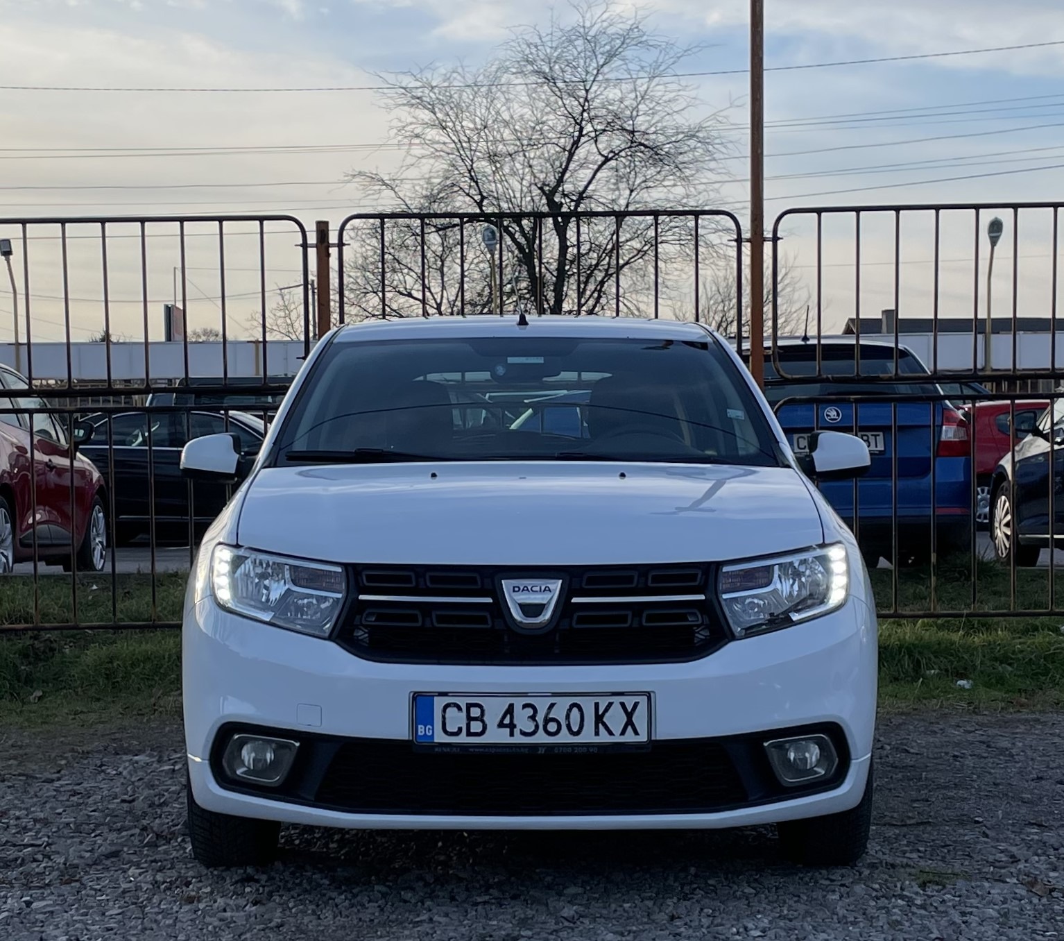 Dacia Sandero 1.0 i - изображение 1