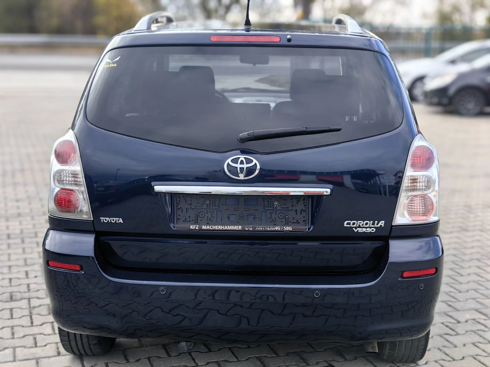 Toyota Corolla verso 1.6 Бензин 110кс 7 места 2008г. Фейслифт  - изображение 5