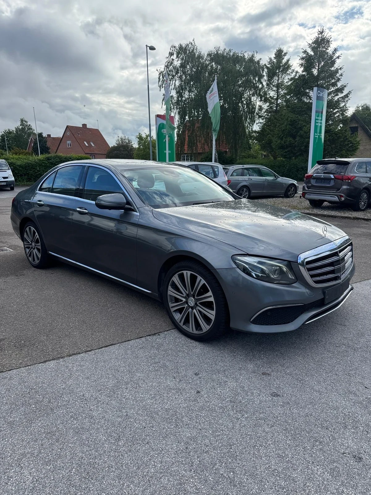Mercedes-Benz E 350 CDI/DIGITAL COCKPIT/DISTRONIC/HEAD UP/BURMESTER - изображение 4