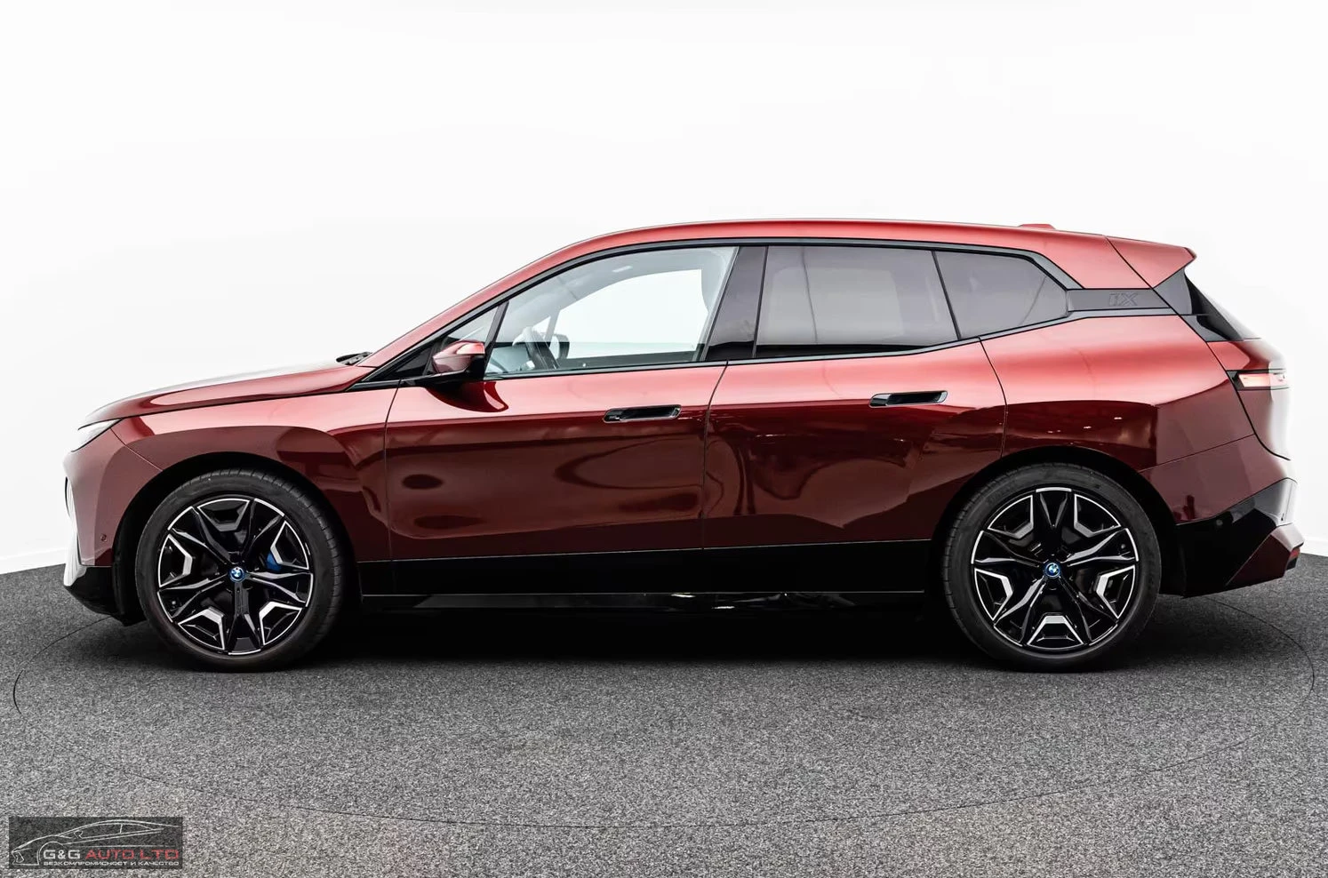 BMW iX 40xDrive/326HP/SPORT/LASER/HUD/360/H&K/MEMO/472g - изображение 3