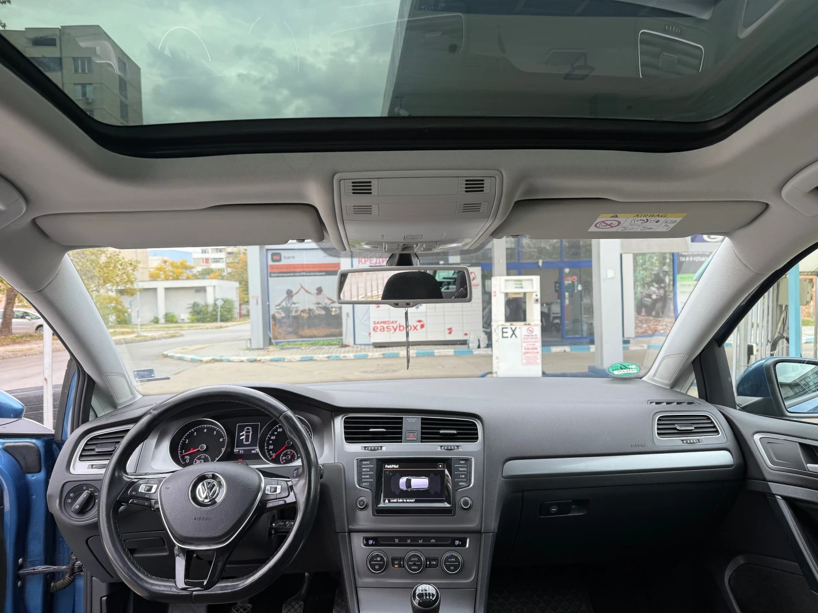 VW Golf | Mobile.bg   15