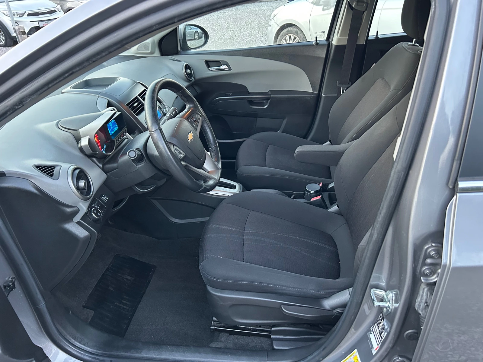 Chevrolet Aveo 1.4I 16V EURO5B GAS AVTOMATIK - изображение 9