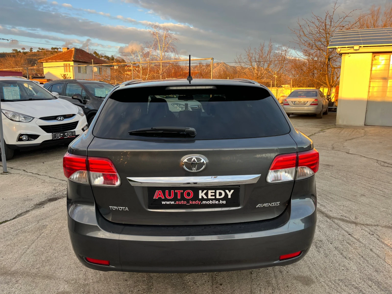 Toyota Avensis 2.2D Facelift LED | Mobile.bg � ����������� 6