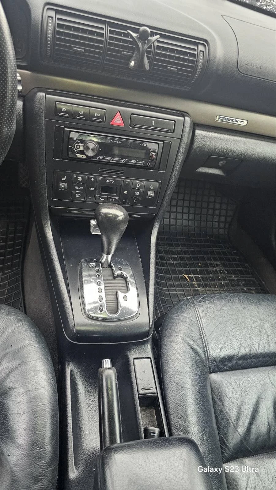 Audi A4  - изображение 7