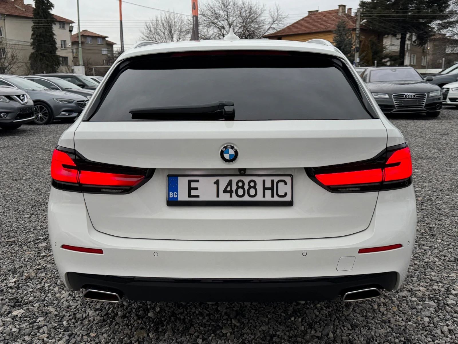 BMW 520 Mild Hybrid, X-Drive, Facelift 2022г.(G31). - изображение 8