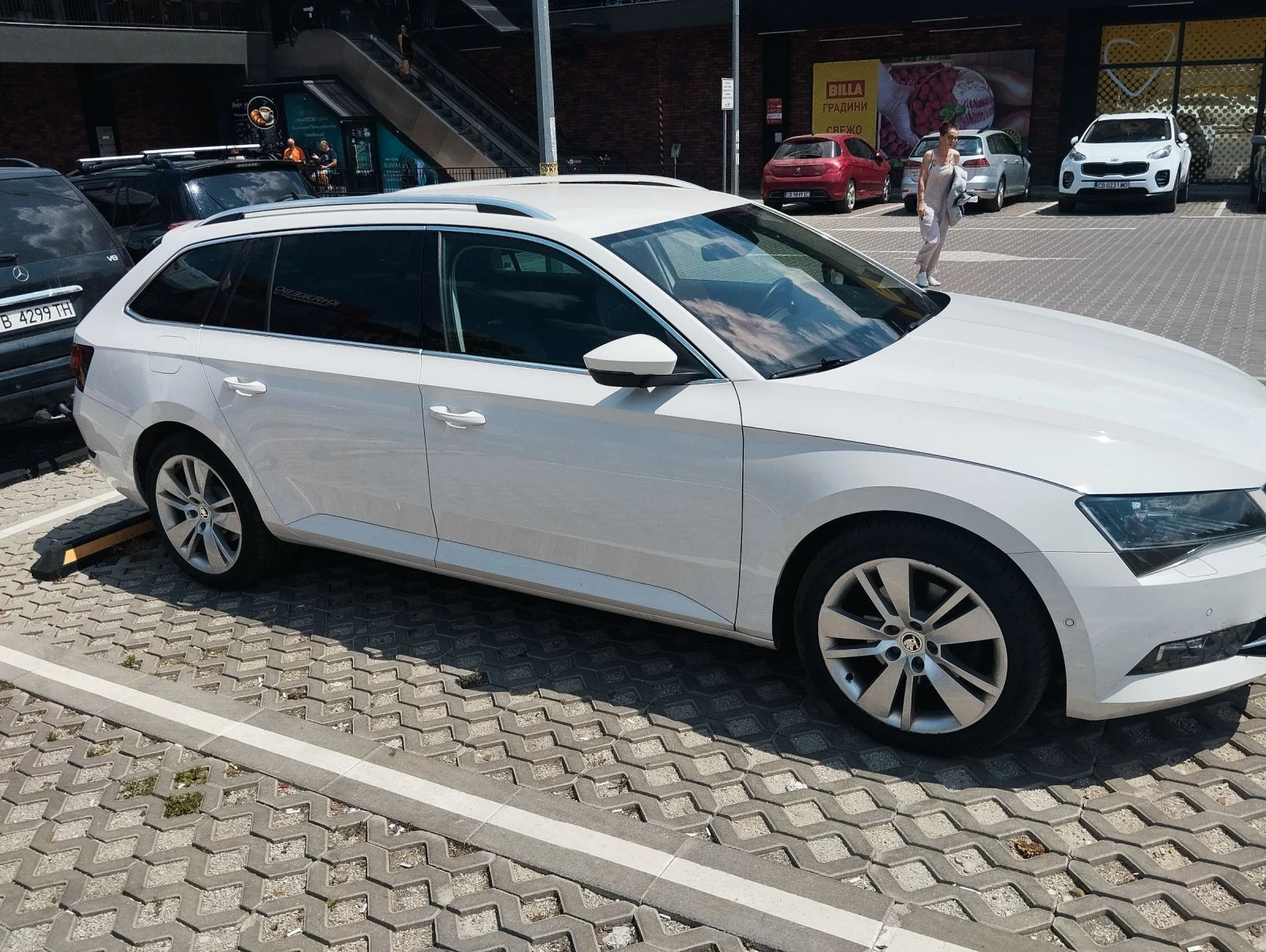 Skoda Superb 4�4 2.0tdi | Mobile.bg � ����������� 3