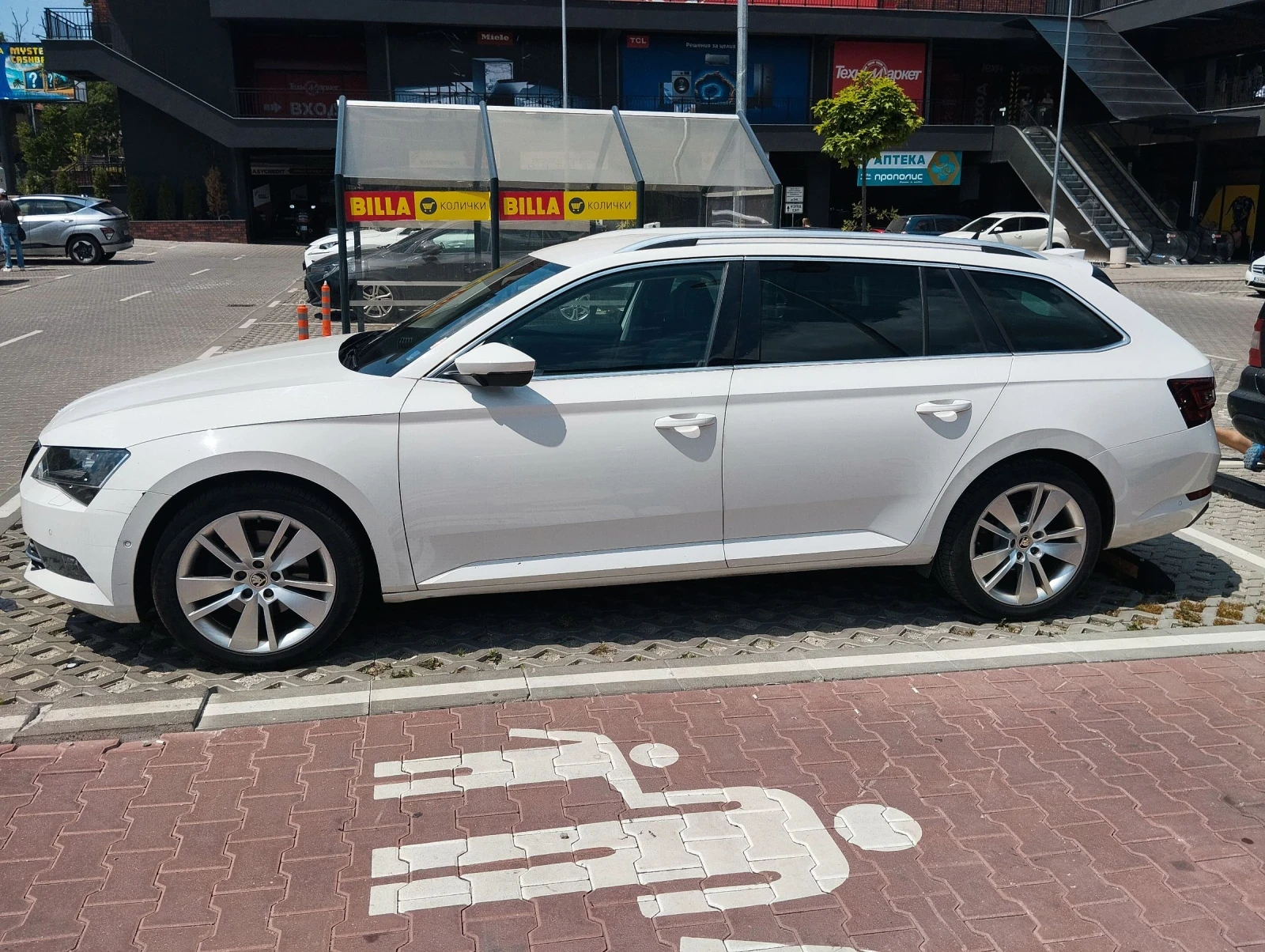 Skoda Superb 4�4 2.0tdi | Mobile.bg � ����������� 2