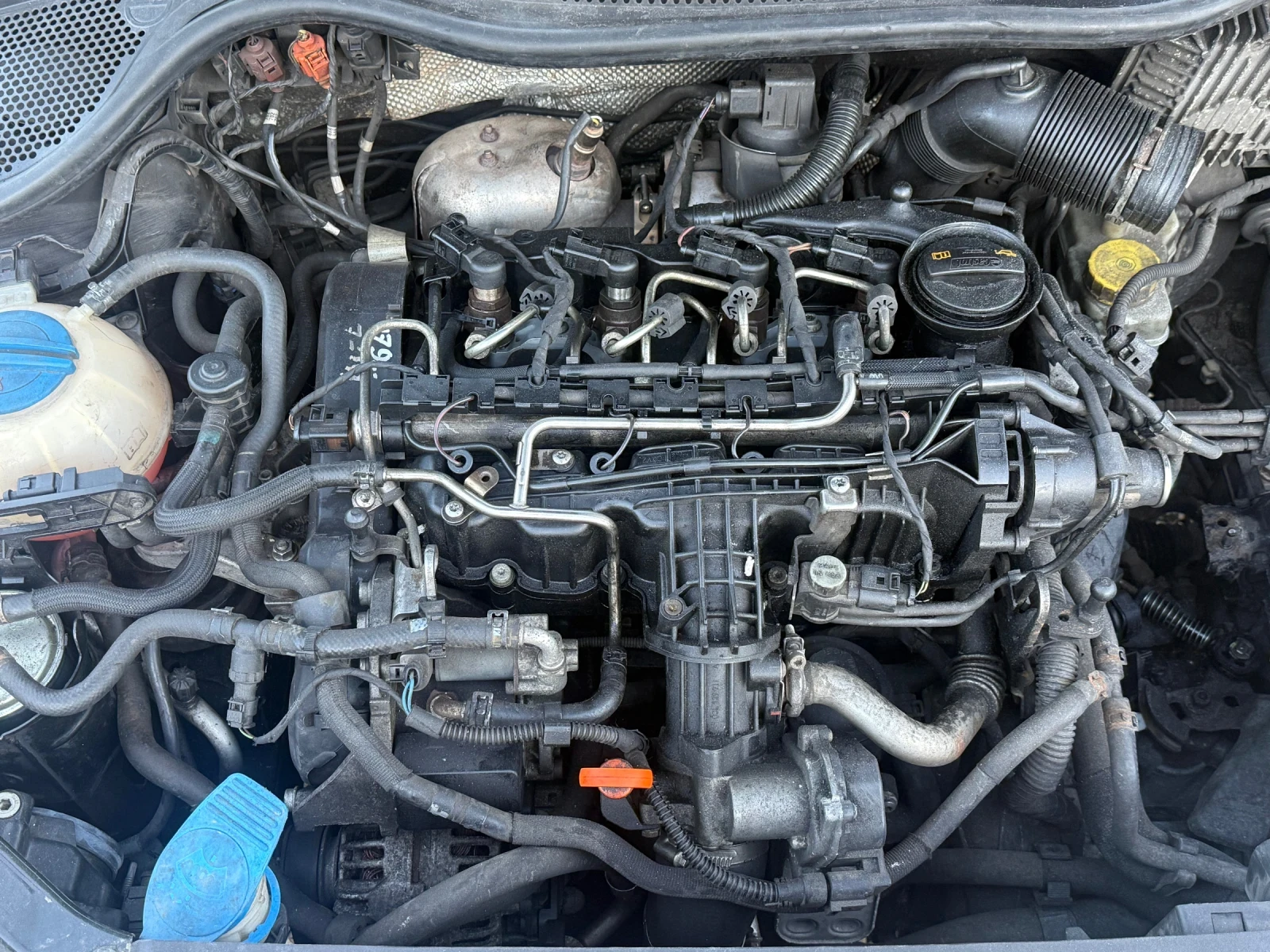 VW Polo, снимка 5 - Автомобили и джипове - 53786844