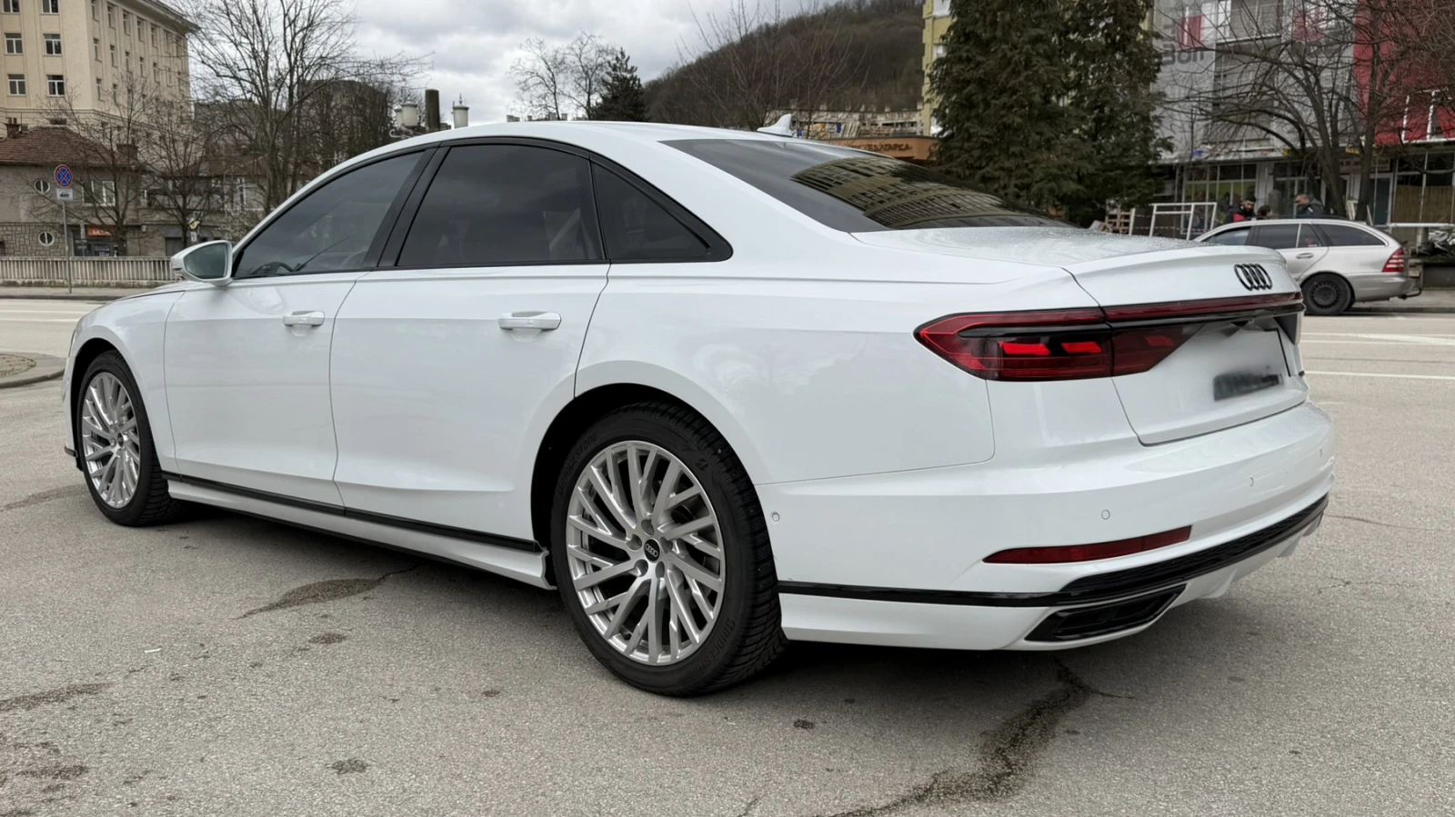 Audi A8 50 TDI, снимка 4 - Автомобили и джипове - 54184351
