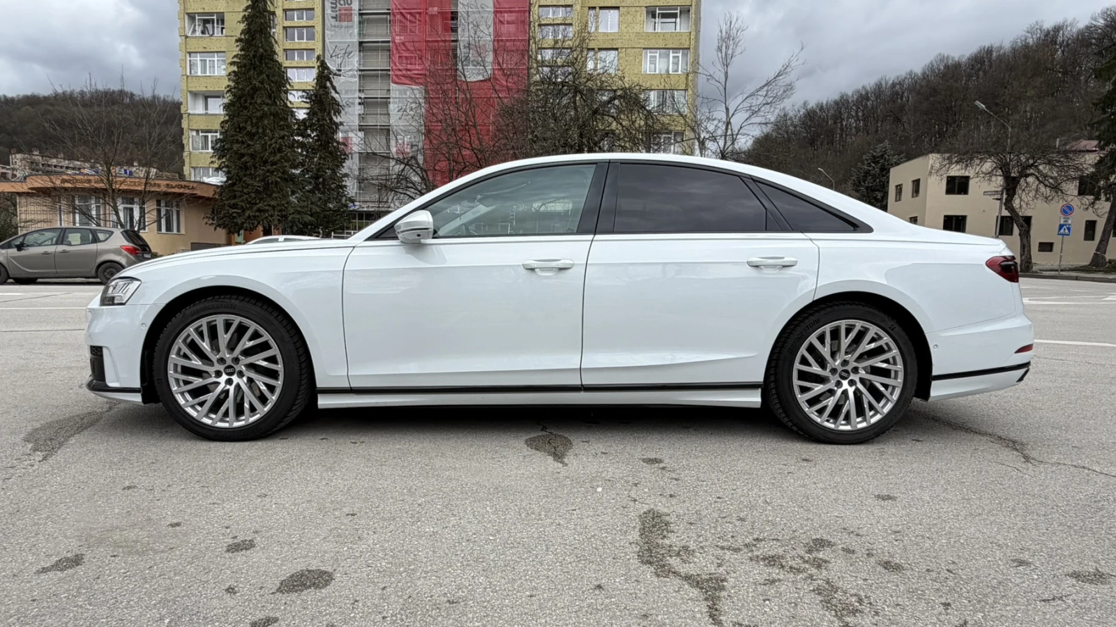 Audi A8 50 TDI, снимка 3 - Автомобили и джипове - 54184351