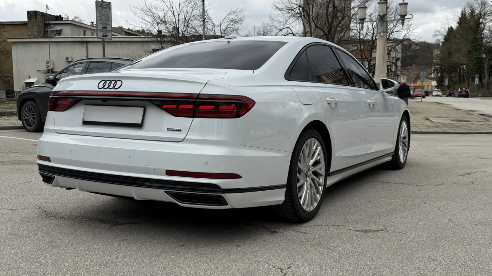 Audi A8 50 TDI, снимка 6 - Автомобили и джипове - 54184351
