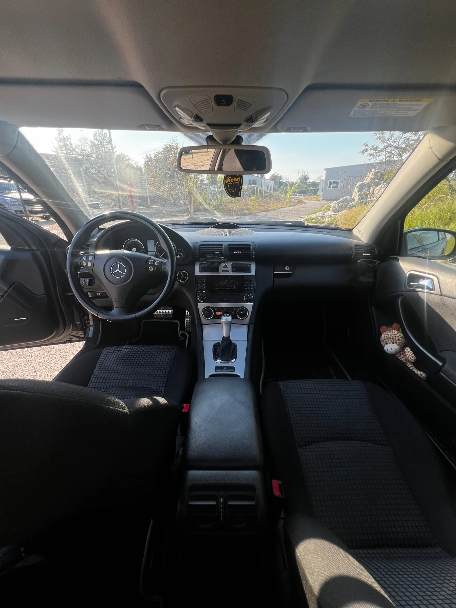 Mercedes-Benz C 220, снимка 7 - Автомобили и джипове - 54429492
