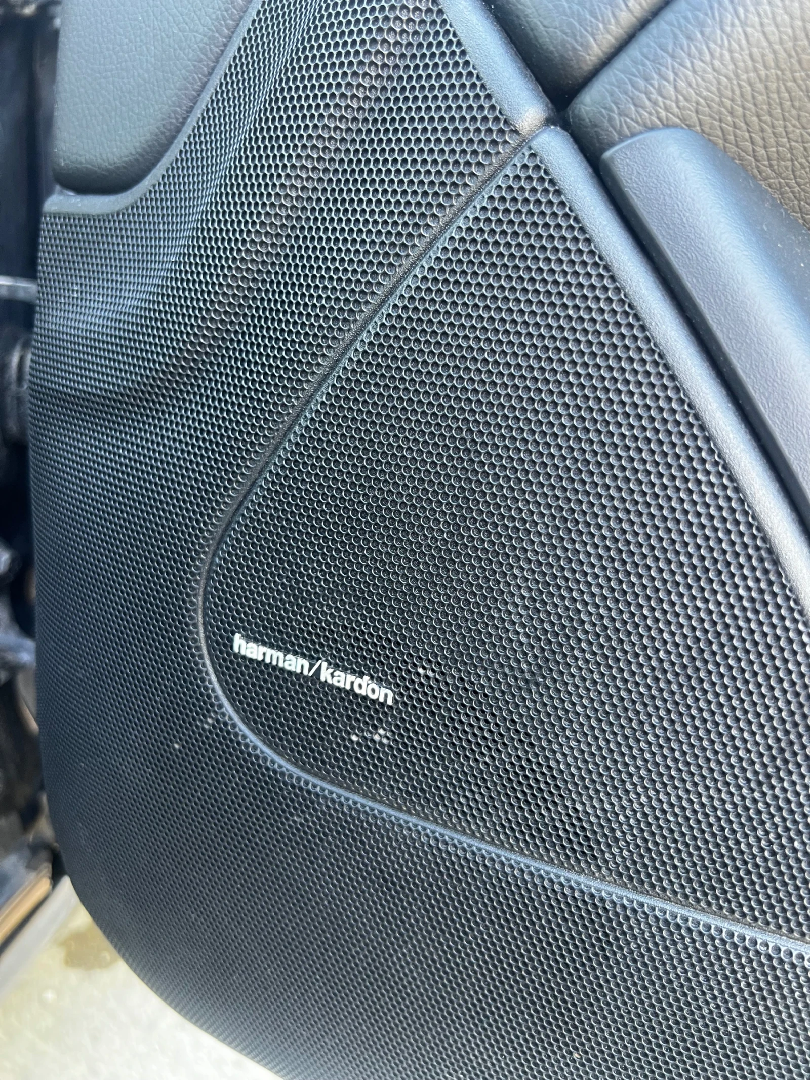 Mercedes-Benz C 220, снимка 13 - Автомобили и джипове - 54429492