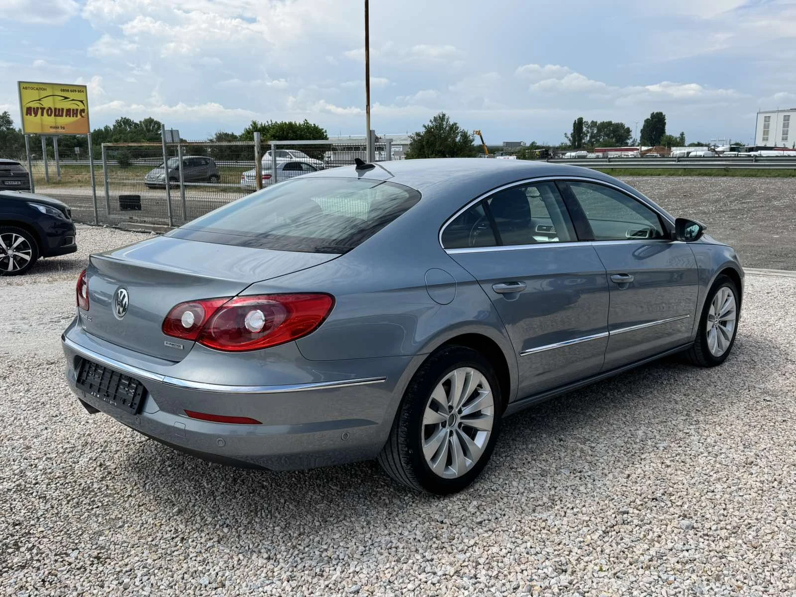 VW CC 2.0TDI, снимка 4 - Автомобили и джипове - 54941808