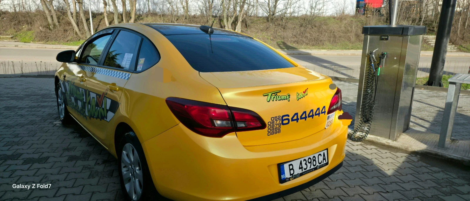 Opel Astra 1.6, снимка 4 - Автомобили и джипове - 55231945