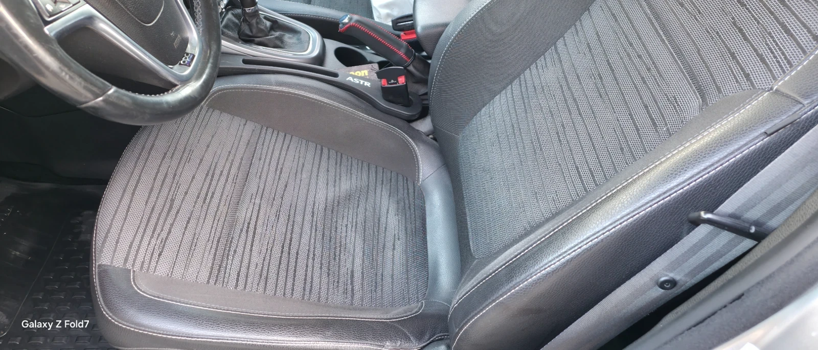 Opel Astra 1.6, снимка 11 - Автомобили и джипове - 55231945