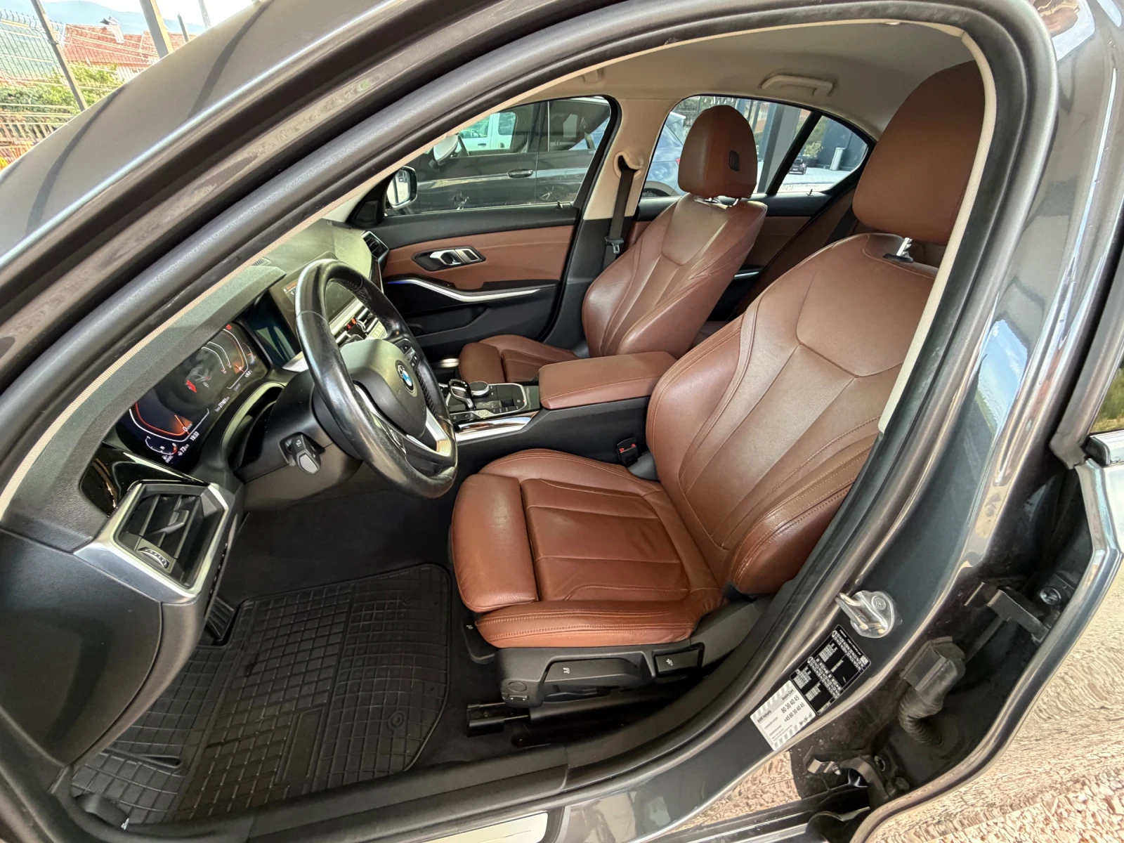 BMW 320 d/190кс/LED/ShadowLine/Обслужен, снимка 9 - Автомобили и джипове - 55317422