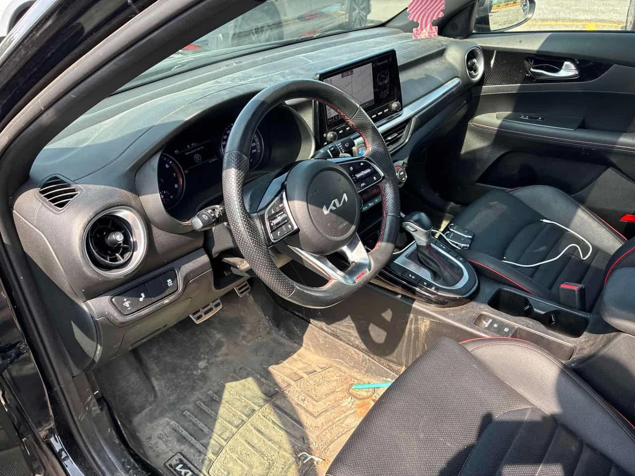 Kia Forte * GT Limited * АВТОКРЕДИТ БЕЗ ПЪРВОНАЧАЛНА ВНОСКА*, снимка 5 - Автомобили и джипове - 55391614