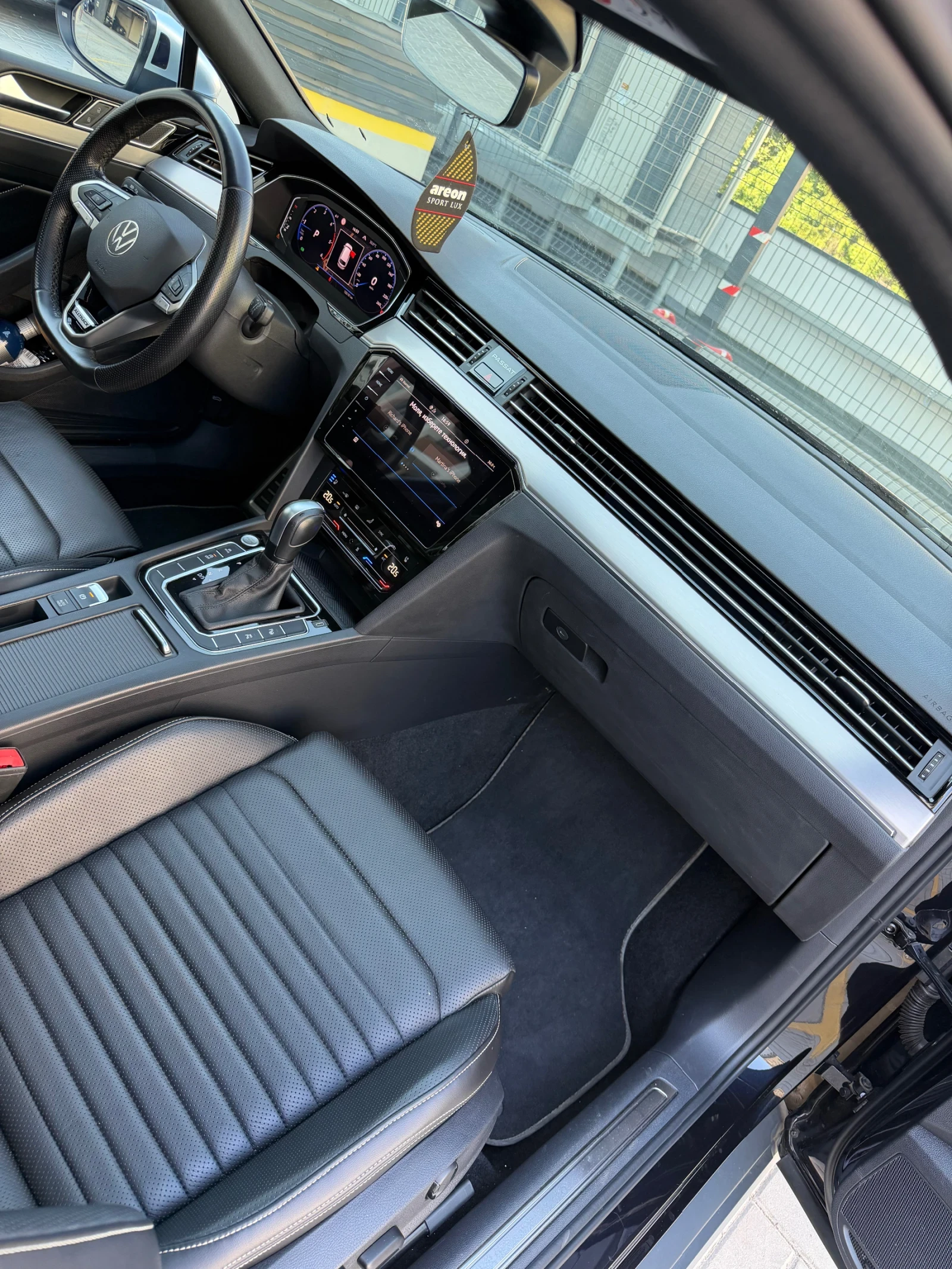 VW Passat Alltrack 2.0 TDI 200 к.с | Фул екстри | , снимка 8 - Автомобили и джипове - 55503650