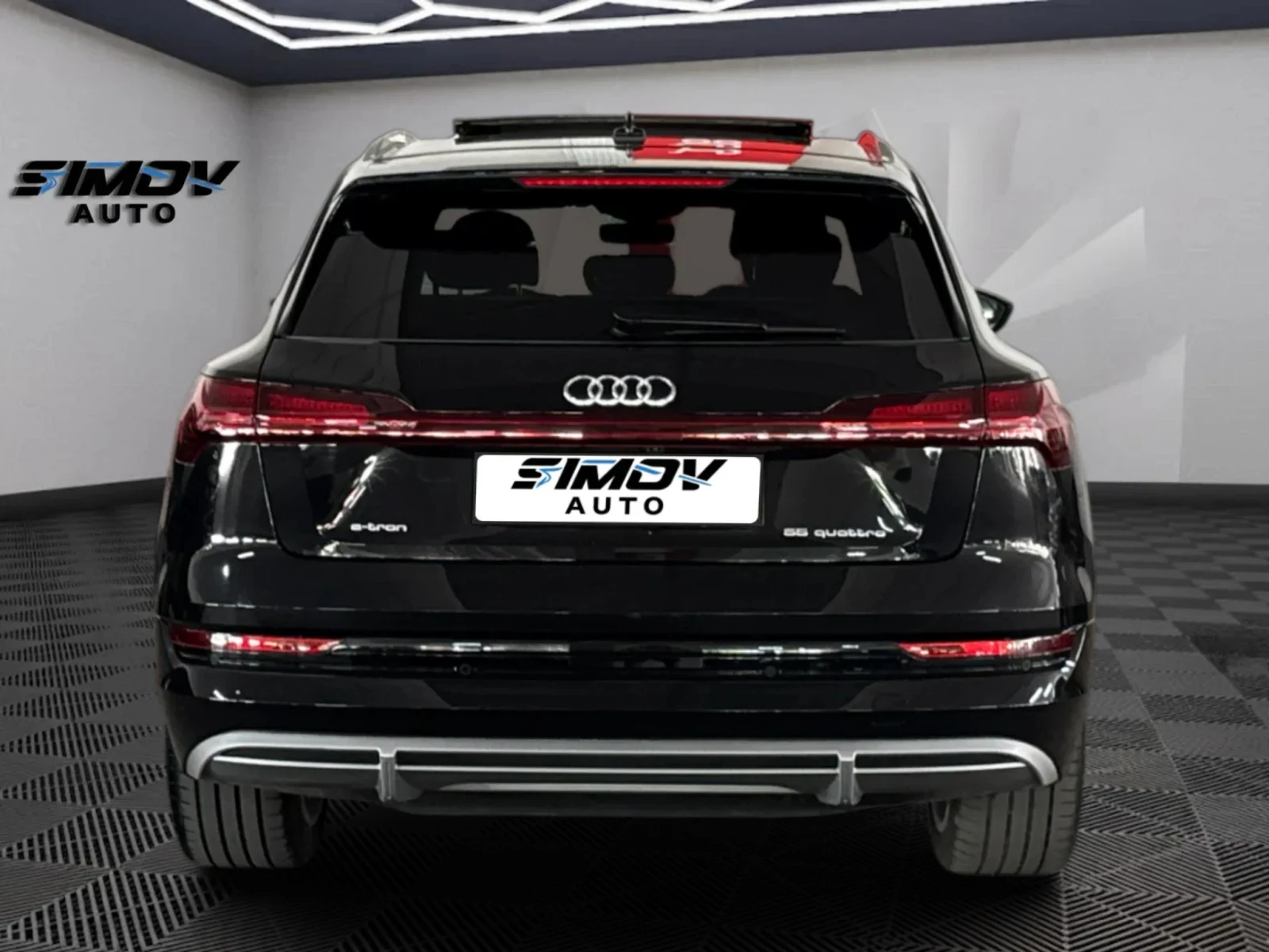 Audi E-Tron 55 S-LINE PLUS 95KWH B&O HEAD-UP ПАНОРАМА KEYLESS , снимка 6 - Автомобили и джипове - 55615949