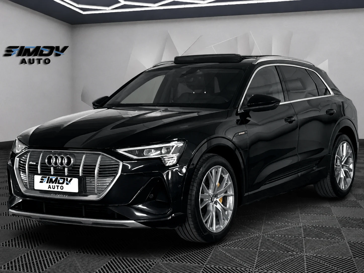 Audi E-Tron 55 S-LINE PLUS 95KWH B&O HEAD-UP ПАНОРАМА KEYLESS , снимка 3 - Автомобили и джипове - 55615949