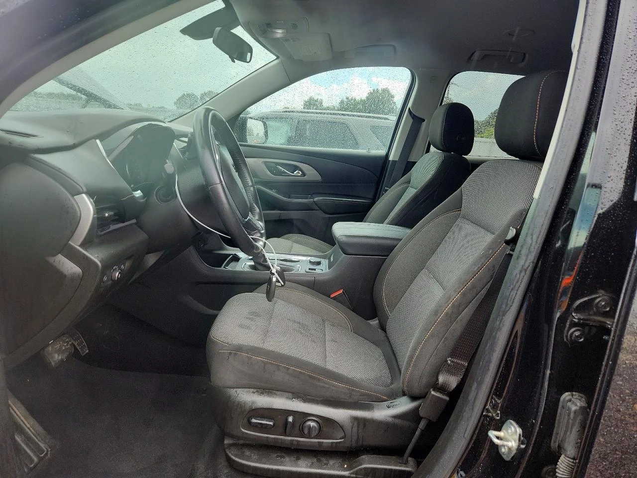 Chevrolet Traverse 3.6l Lt, снимка 7 - Автомобили и джипове - 56052995