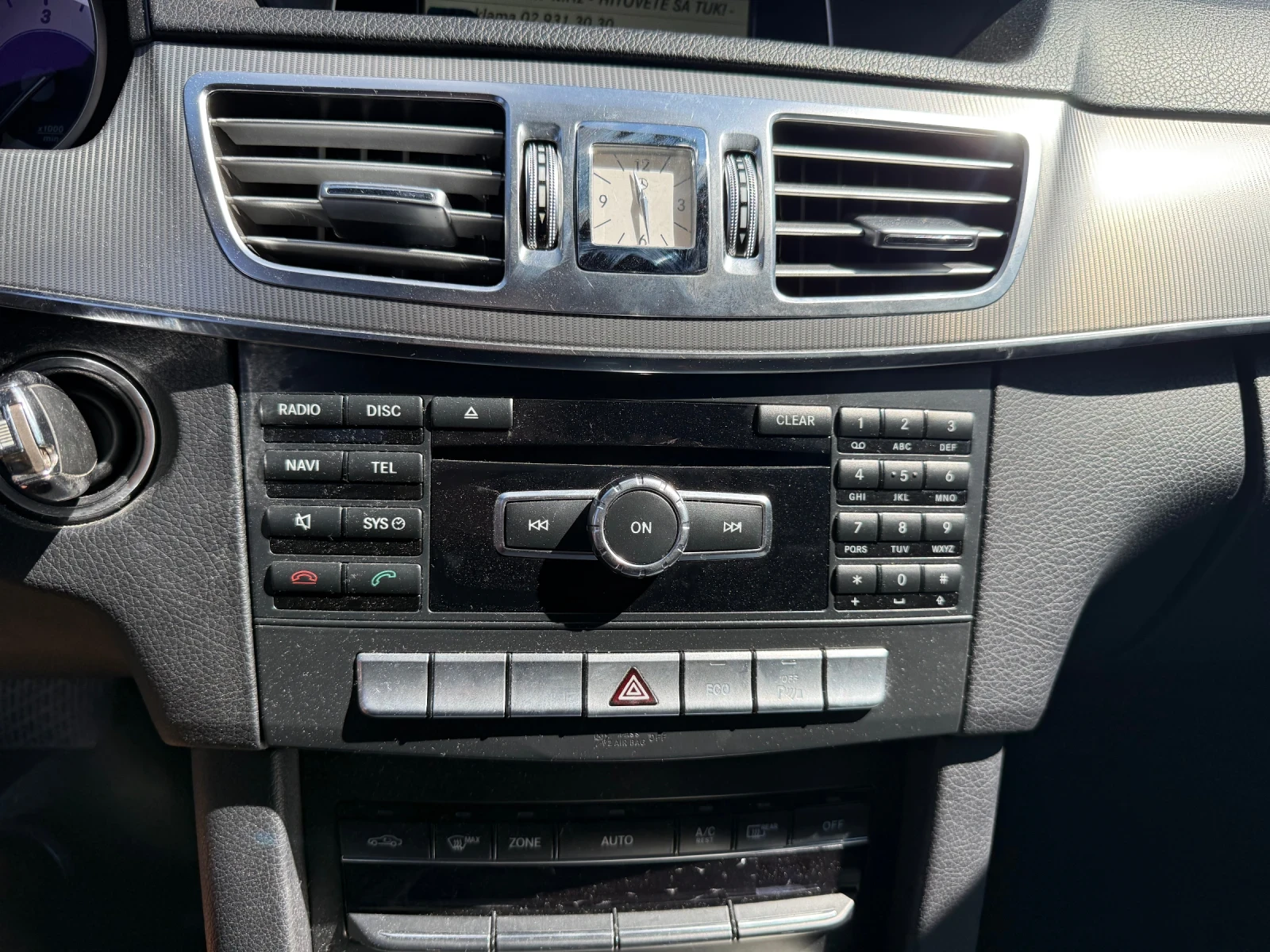 Mercedes-Benz E 220, снимка 13 - Автомобили и джипове - 56067945