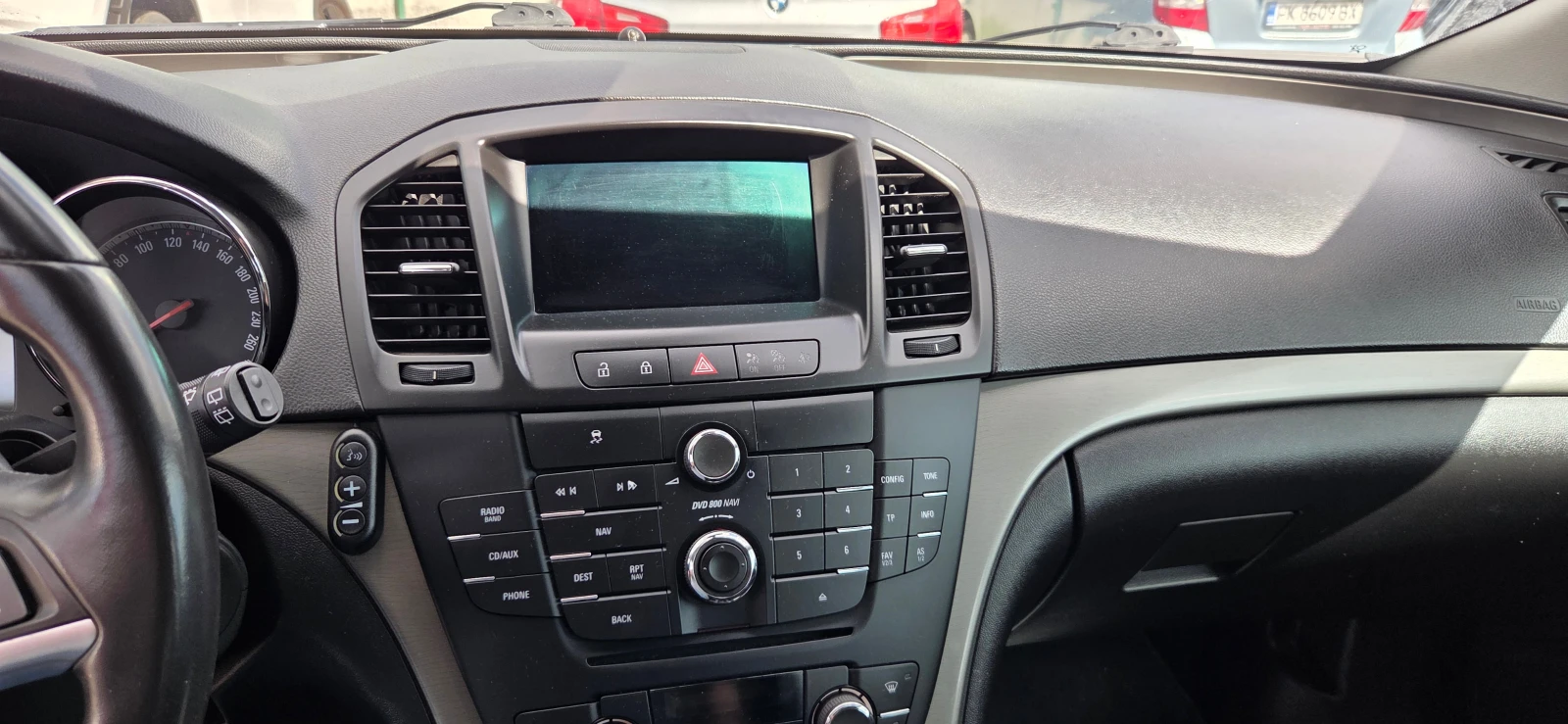 Opel Insignia 2.0 CDTI, снимка 7 - Автомобили и джипове - 56129345